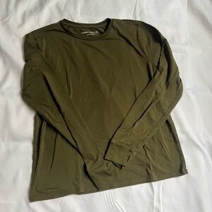 outdoor voices sz medium t shirt bundle